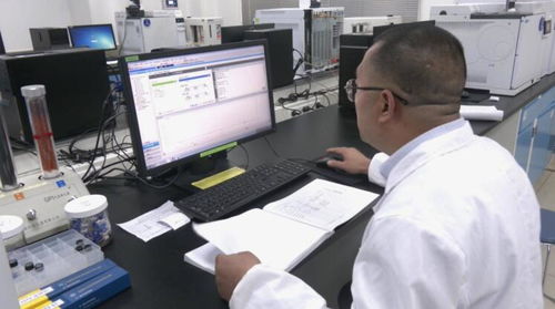 匠心鑄就輝煌 馬鞍山杰出工匠劉啟發——打破技術壁壘，引領新材料研發新風向